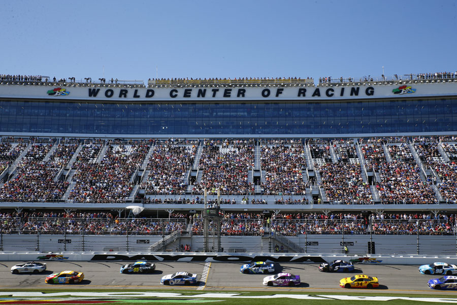 The Monster Energy NASCAR Cup Series teams takes to the track for the Daytona 500 at Daytona International Speedway in Daytona Beach, Florida. February 26, 2017 - Daytona Beach, Florida. Editorial credit: Grindstone Media Group / Shutterstock.com, licensed.