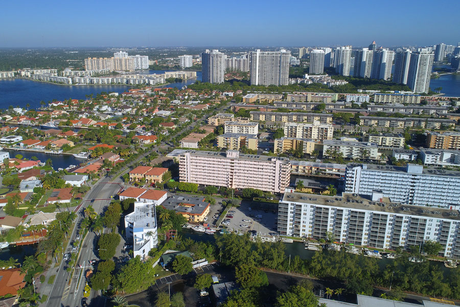 The Eastern Shores of North Miami FL. Photo credit ShutterStock.com, licensed.