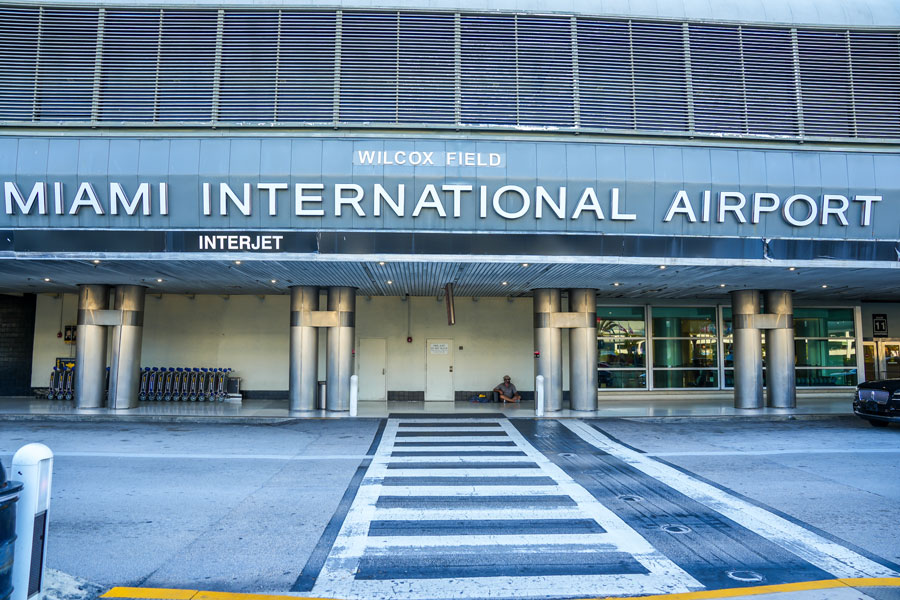 Miami International Airport (MIA)