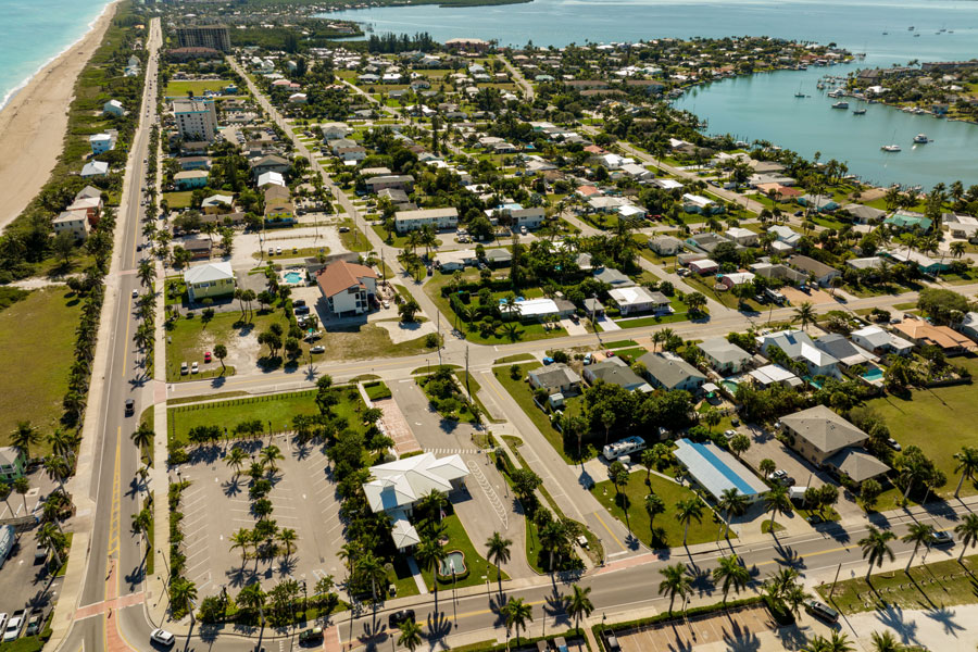 The Fort Pierce Inlet, a picturesque waterway that connects the Atlantic Ocean to the Indian River Lagoon. It's a popular spot for various water activities, including fishing, boating, surfing, and diving. 