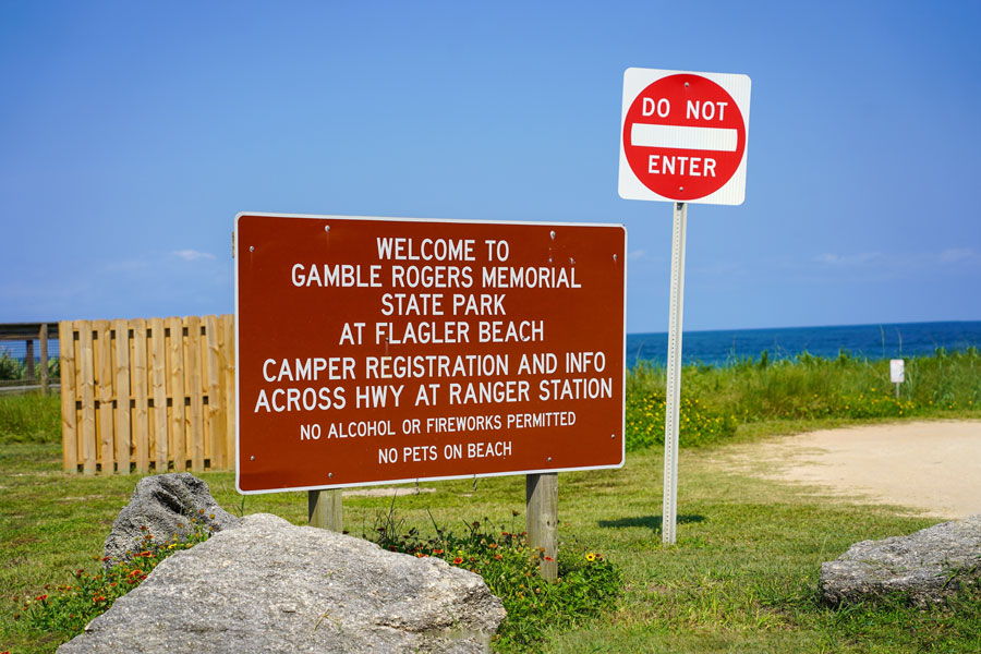 Gamble Rogers State Park offers a variety of recreational activities for visitors, including swimming, fishing, boating, camping, hiking, and wildlife viewing. 