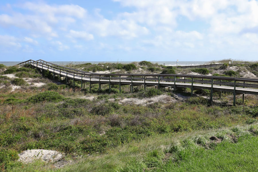 Peters Point Beachfront Park